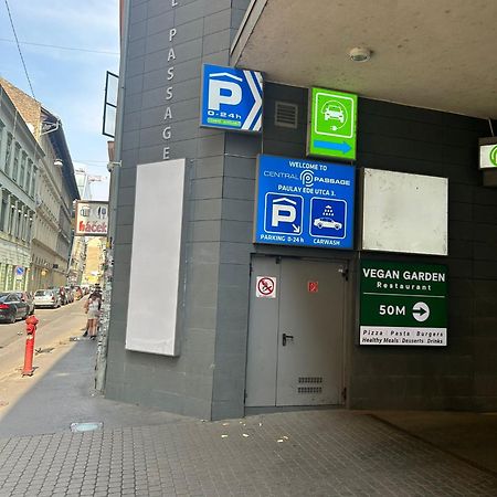Luxury Suites Down Town Boedapest Buitenkant foto