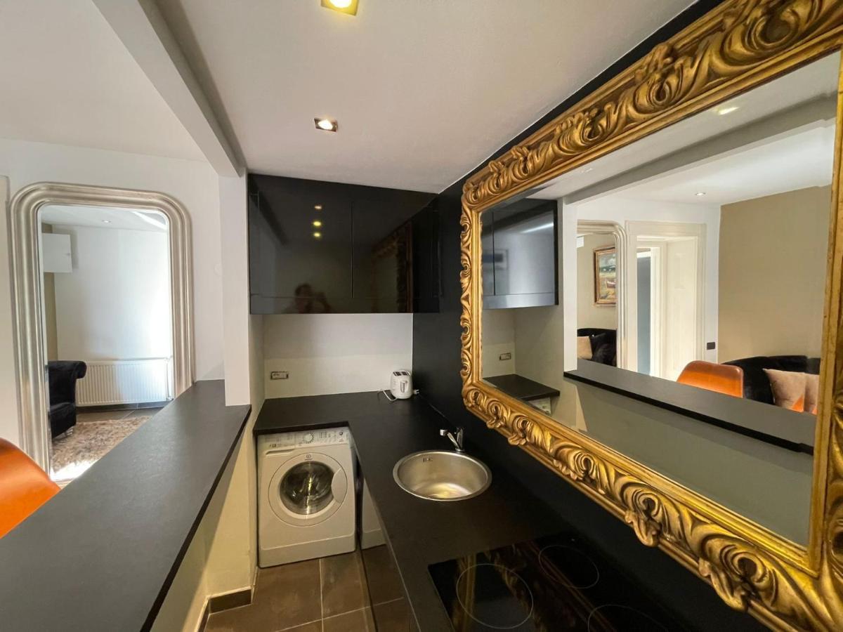 Luxury Suites Down Town Boedapest Buitenkant foto