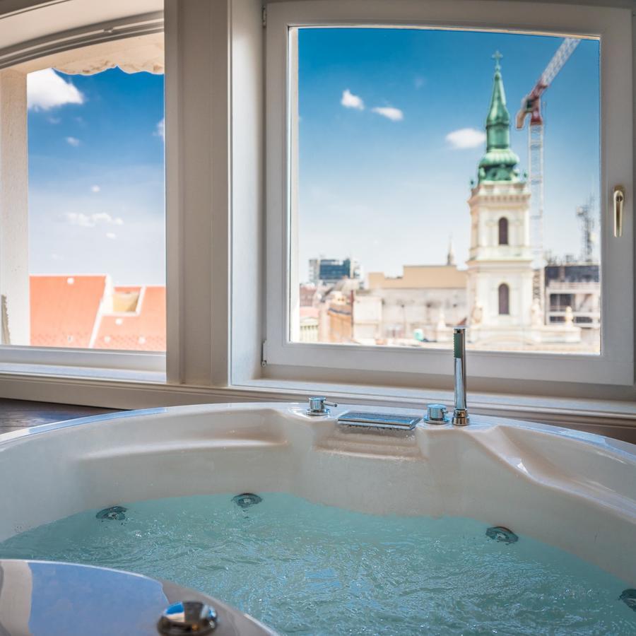 Luxury Suites Down Town Boedapest Buitenkant foto