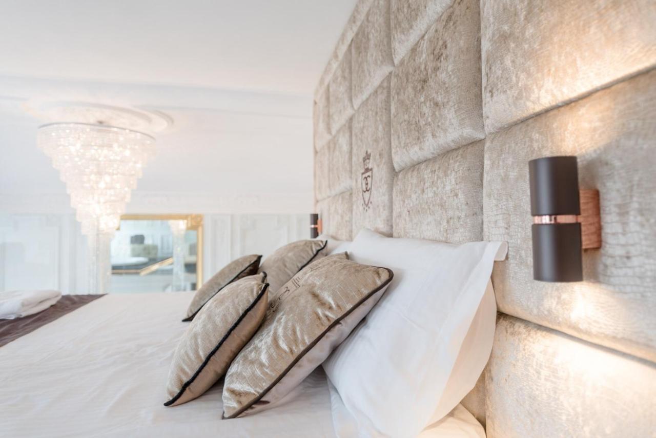 Luxury Suites Down Town Boedapest Buitenkant foto
